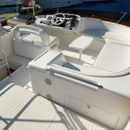 Lares Yachting * Çeşme